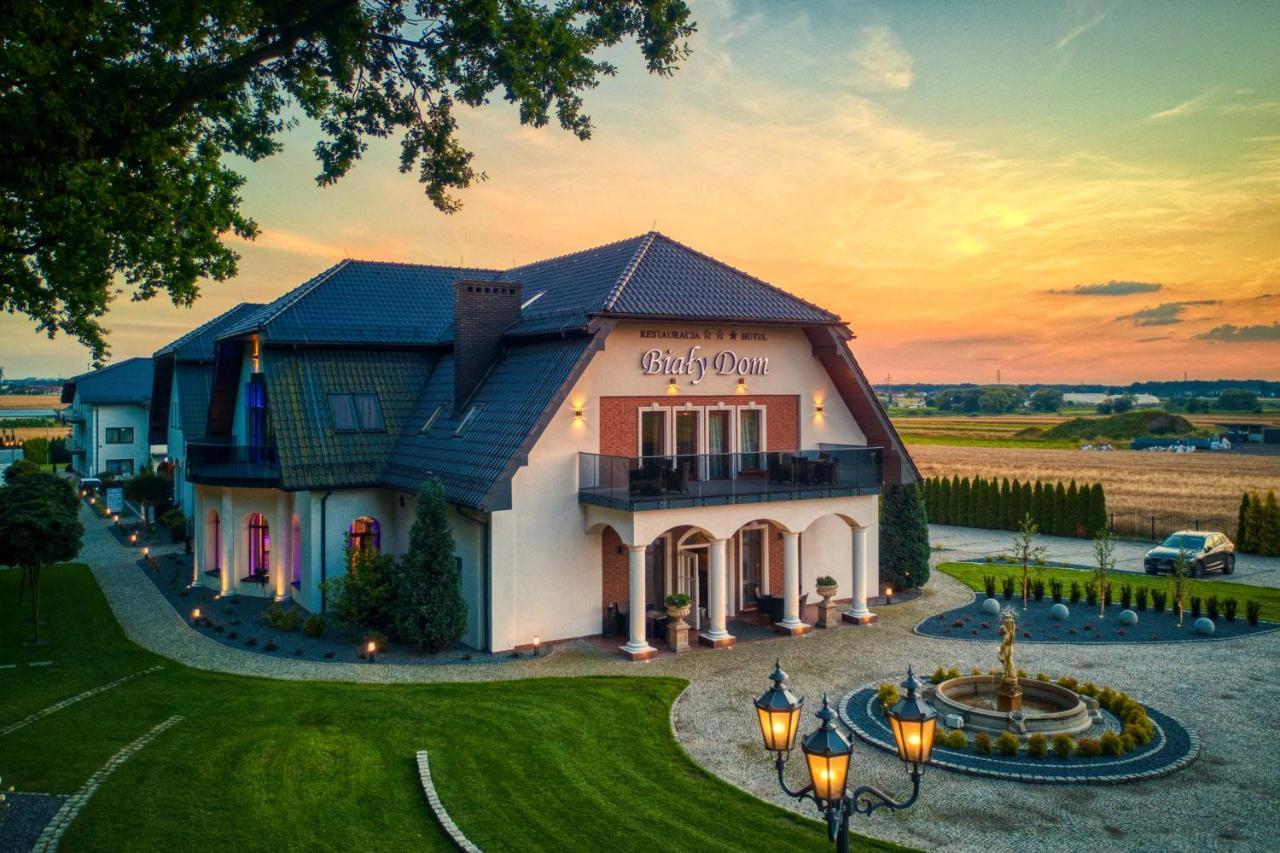 Hotel & Spa Bialy Dom Przyszowice Buitenkant foto