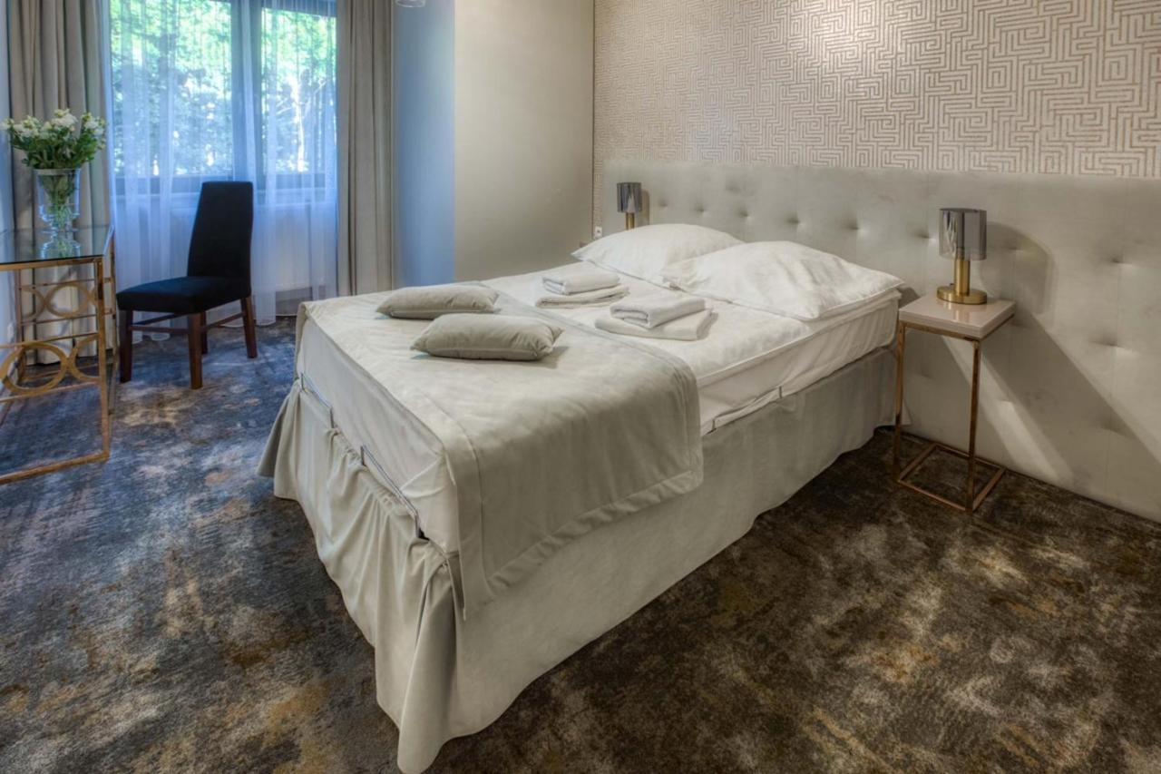 Hotel & Spa Bialy Dom Przyszowice Buitenkant foto