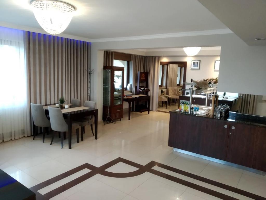 Hotel & Spa Bialy Dom Przyszowice Buitenkant foto
